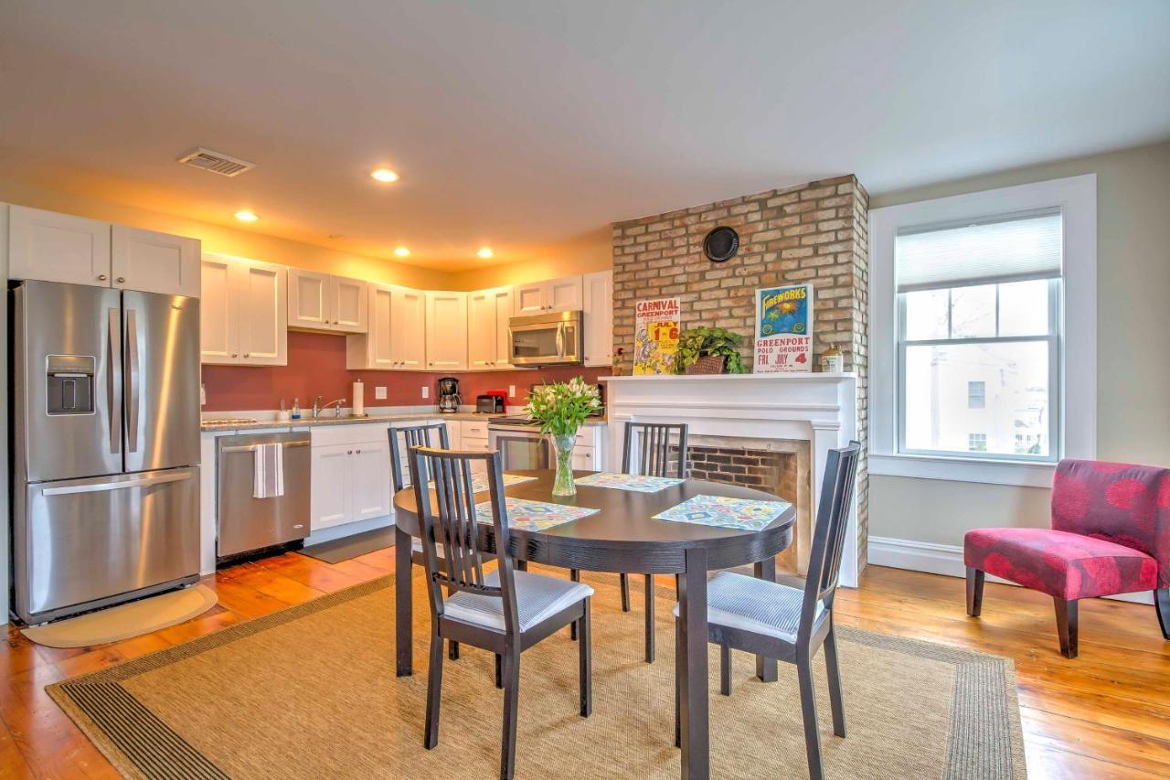 Bright Apartment - Half Mi To Greenport Harbor! Exterior photo